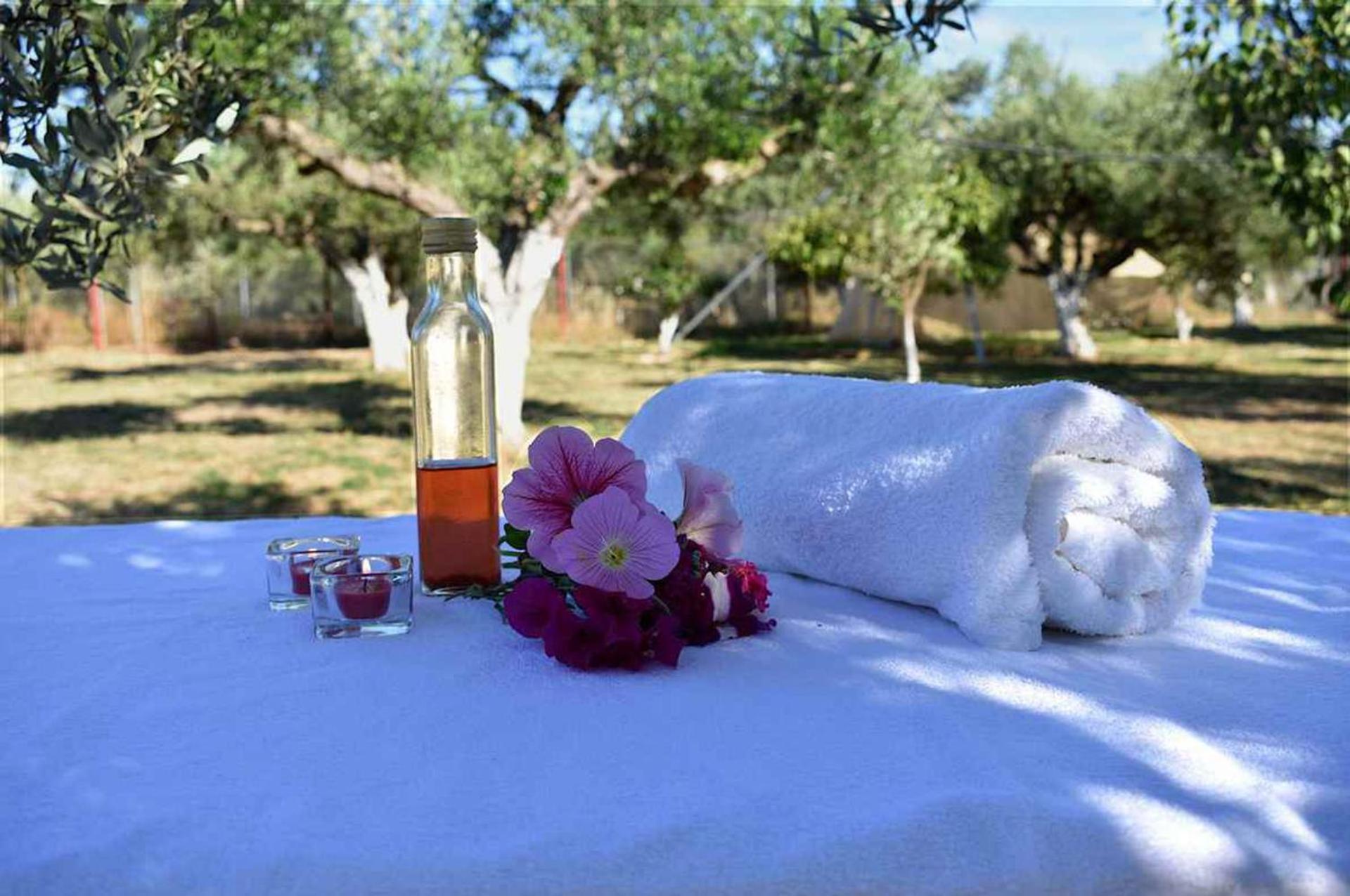 Glamping At A Lovely Tent In Skiaxtro- Marathopoli Villa Esterno foto